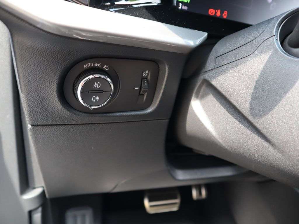 Opel Mokka E
