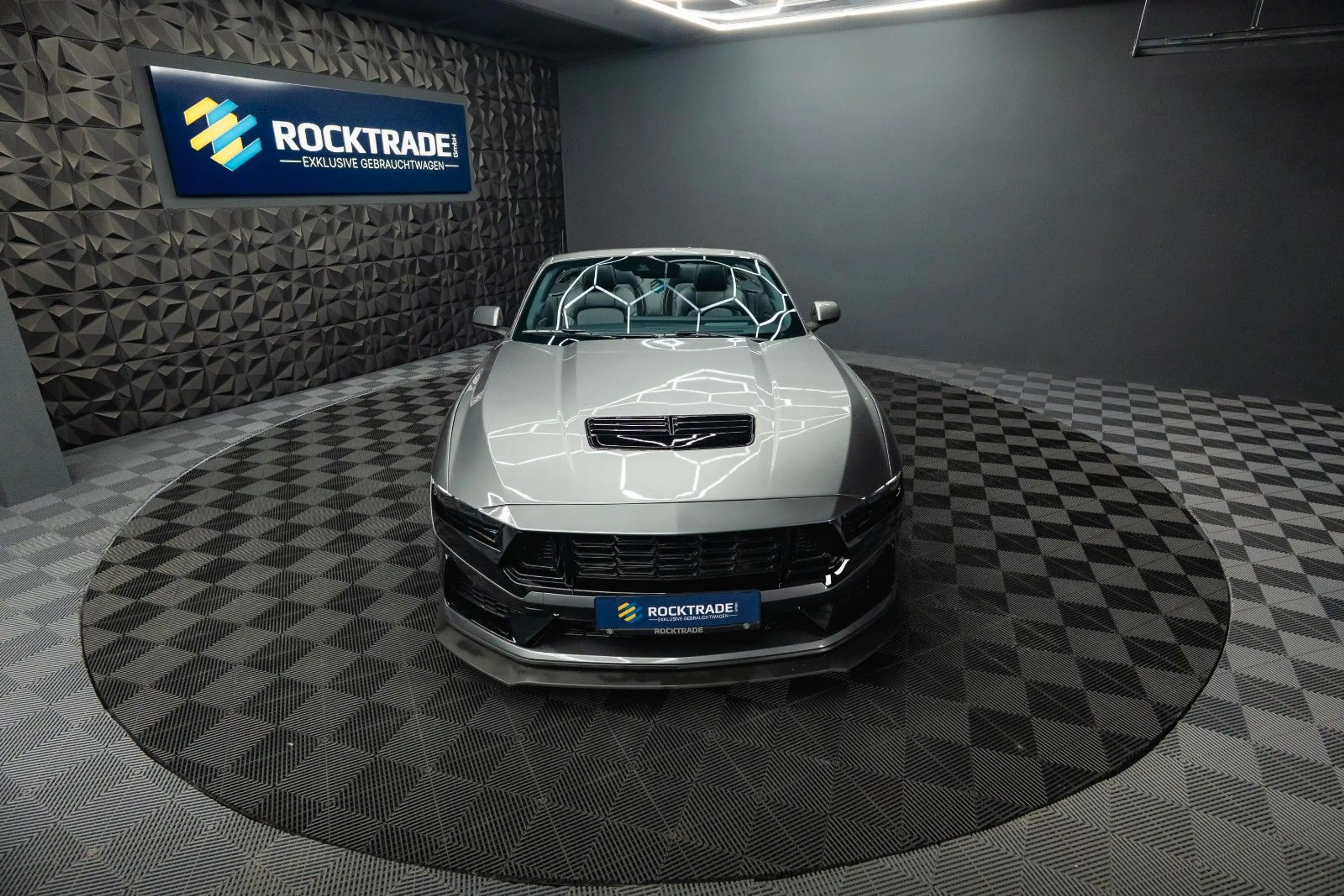 Ford Mustang GT Cabrio DARK HORSE PREMIUM MY2024 LED — photo 4