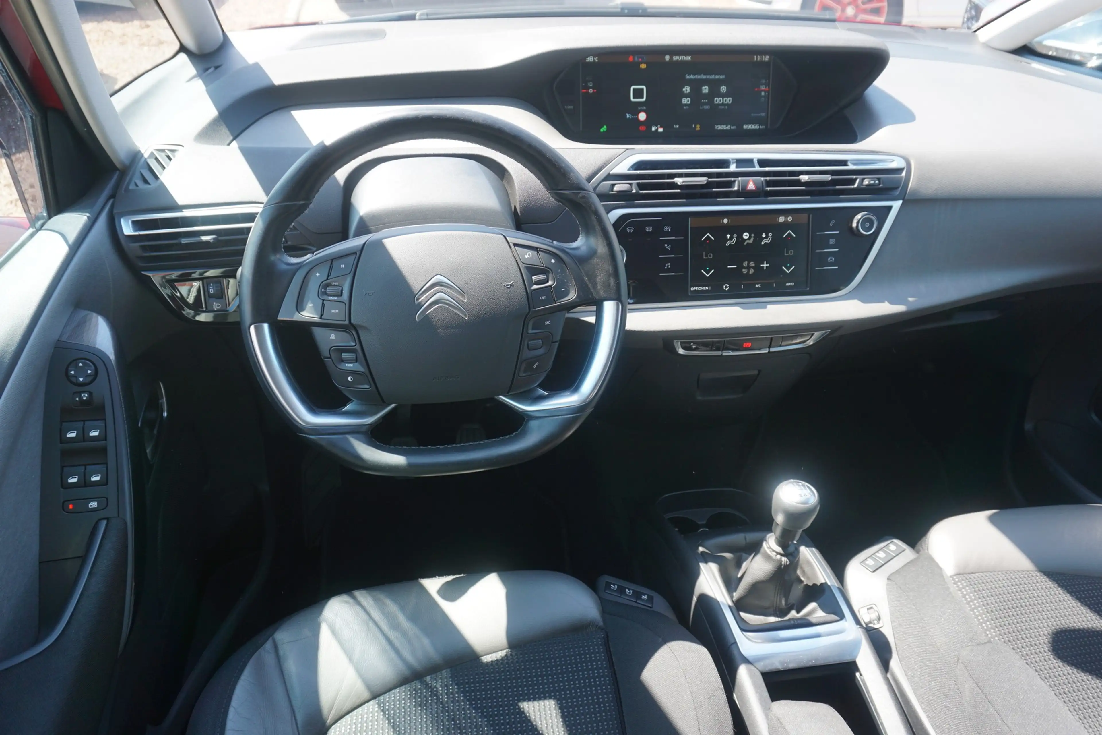 Citroen C4 Picasso 1.2 PureTech 130 Shine LED Navi Kamera — photo 10