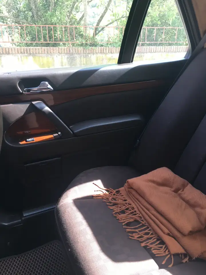 Mercedes-Benz S 320, foto 10