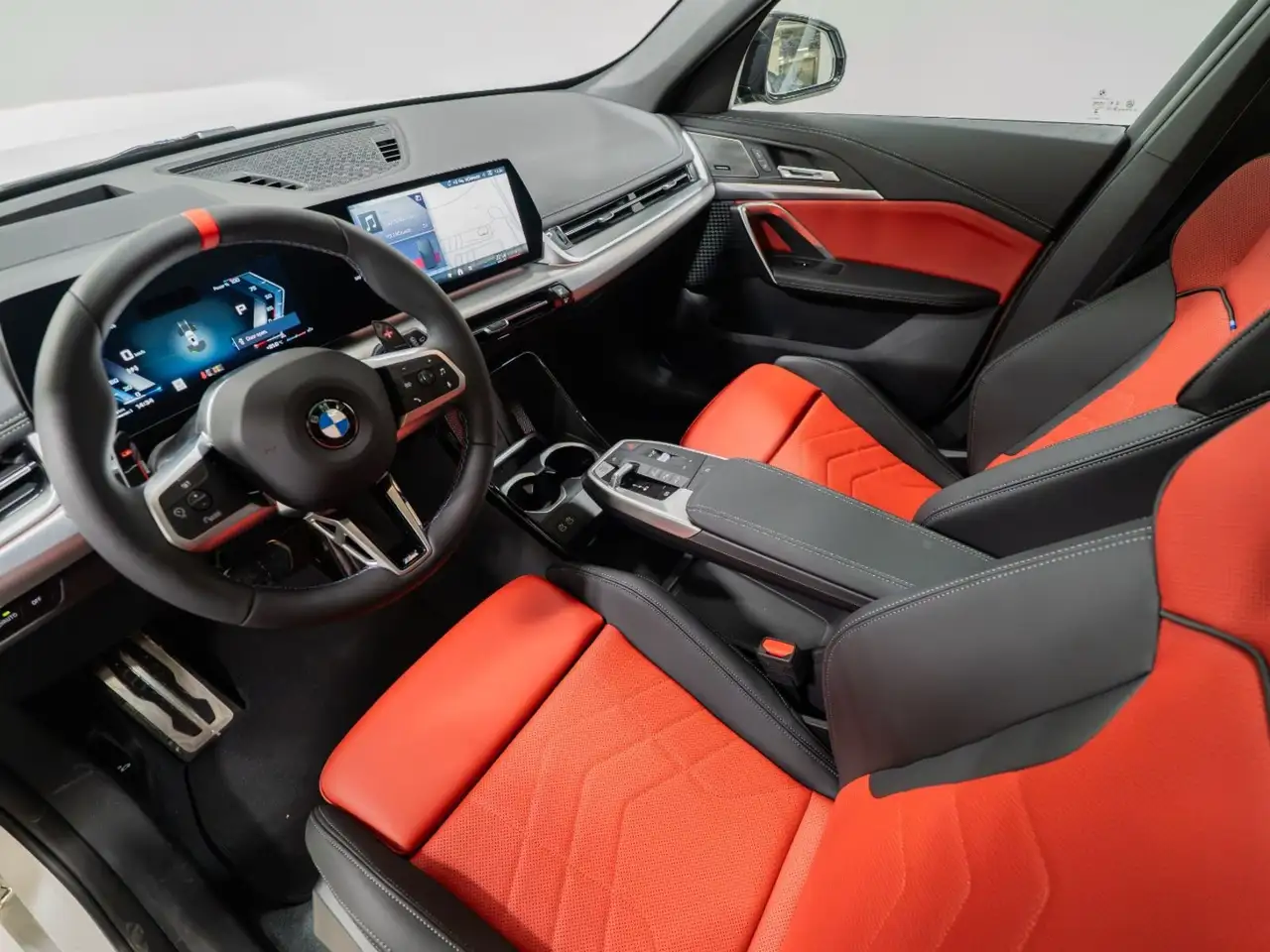BMW X1 снимка BMW X1