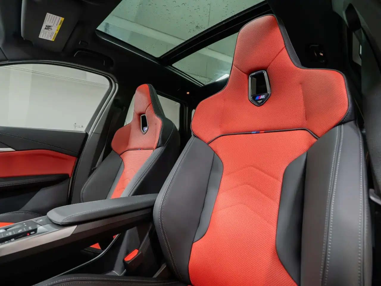 BMW X1 снимка BMW X1