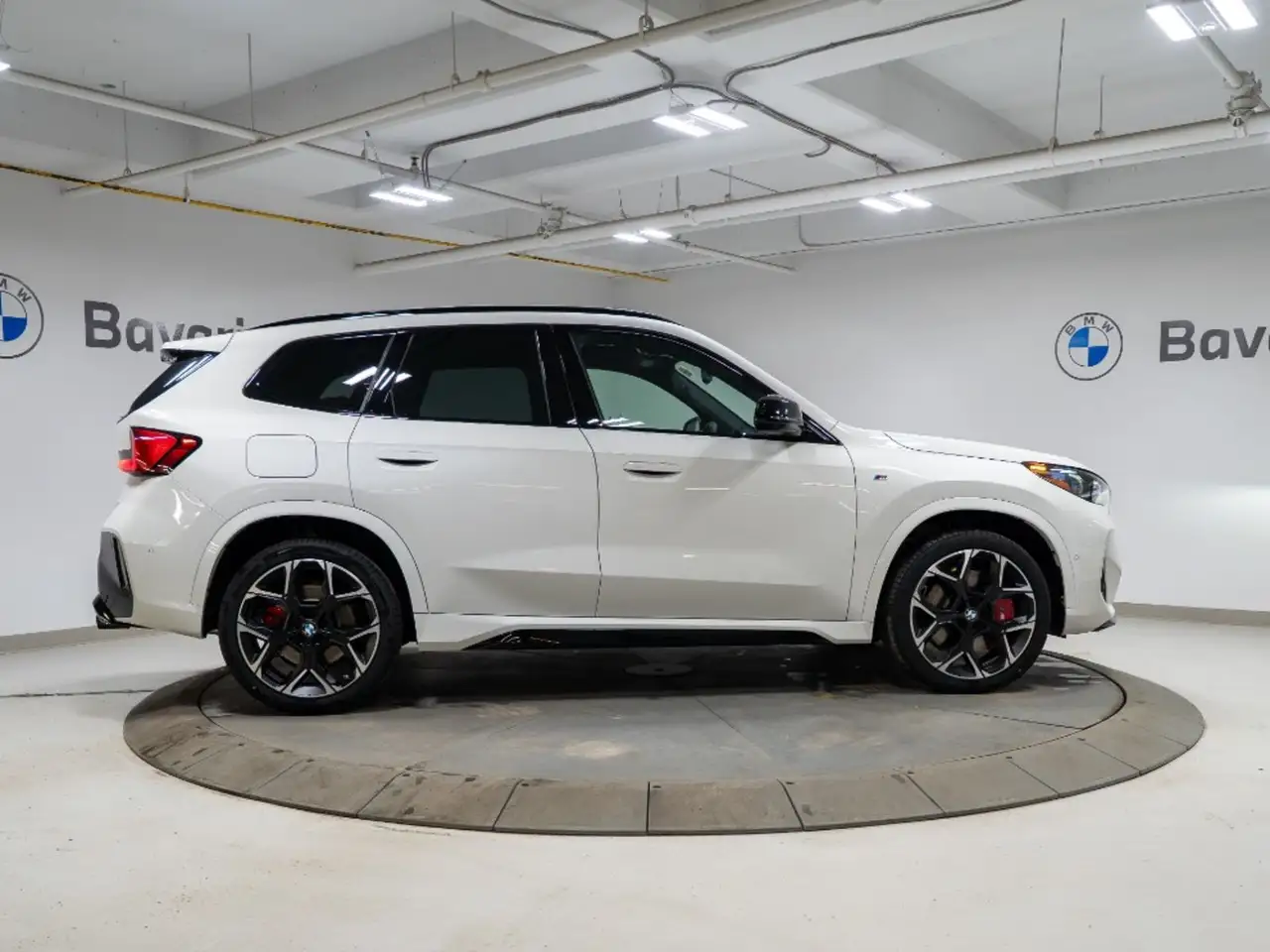 BMW X1 снимка BMW X1