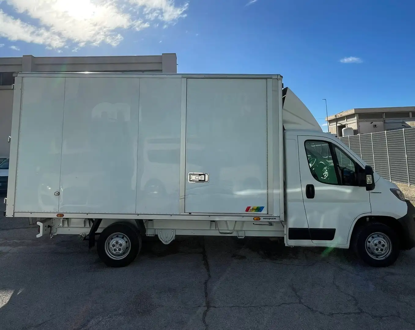 Peugeot Boxer 335 L4 2.2 BLUEHDI FURGONE BOX - 2020 Bílá - 2