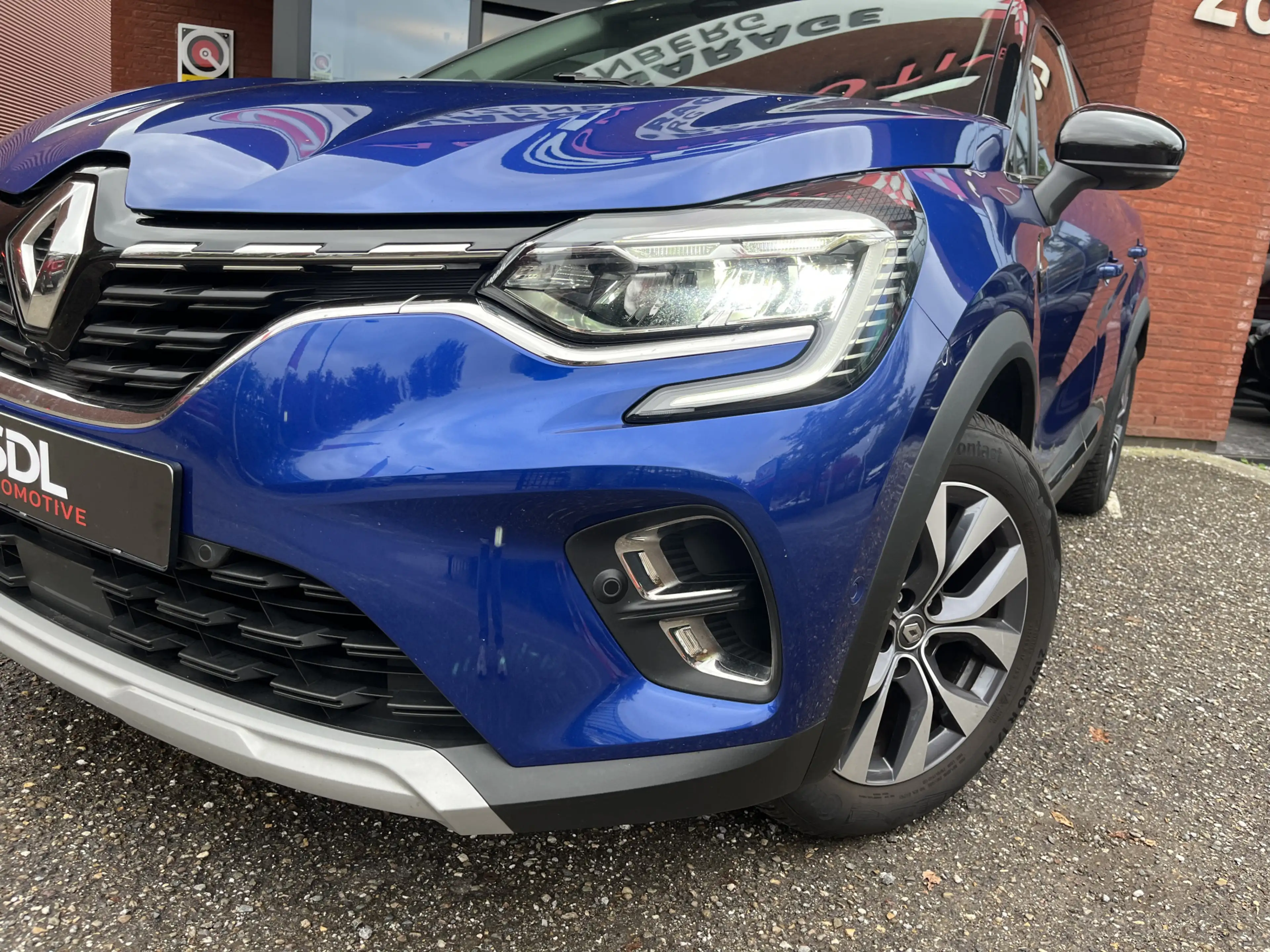Renault Captur 1.3 TCe 130 Intens // KEYLESS // 360 CAMERA+SENSOR — photo 12