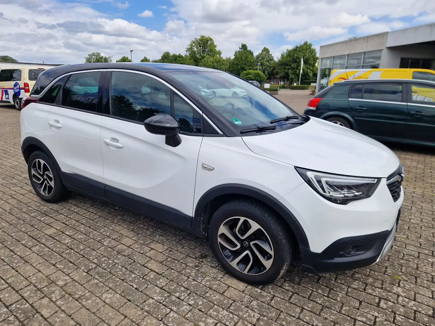 Opel Crossland X Inovation Weiß - 1