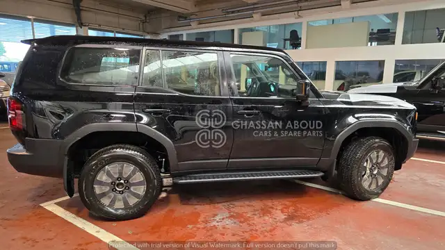 Toyota Land Cruiser Prado 2.8L D VXR -EXPORT  OUT EU ONLY