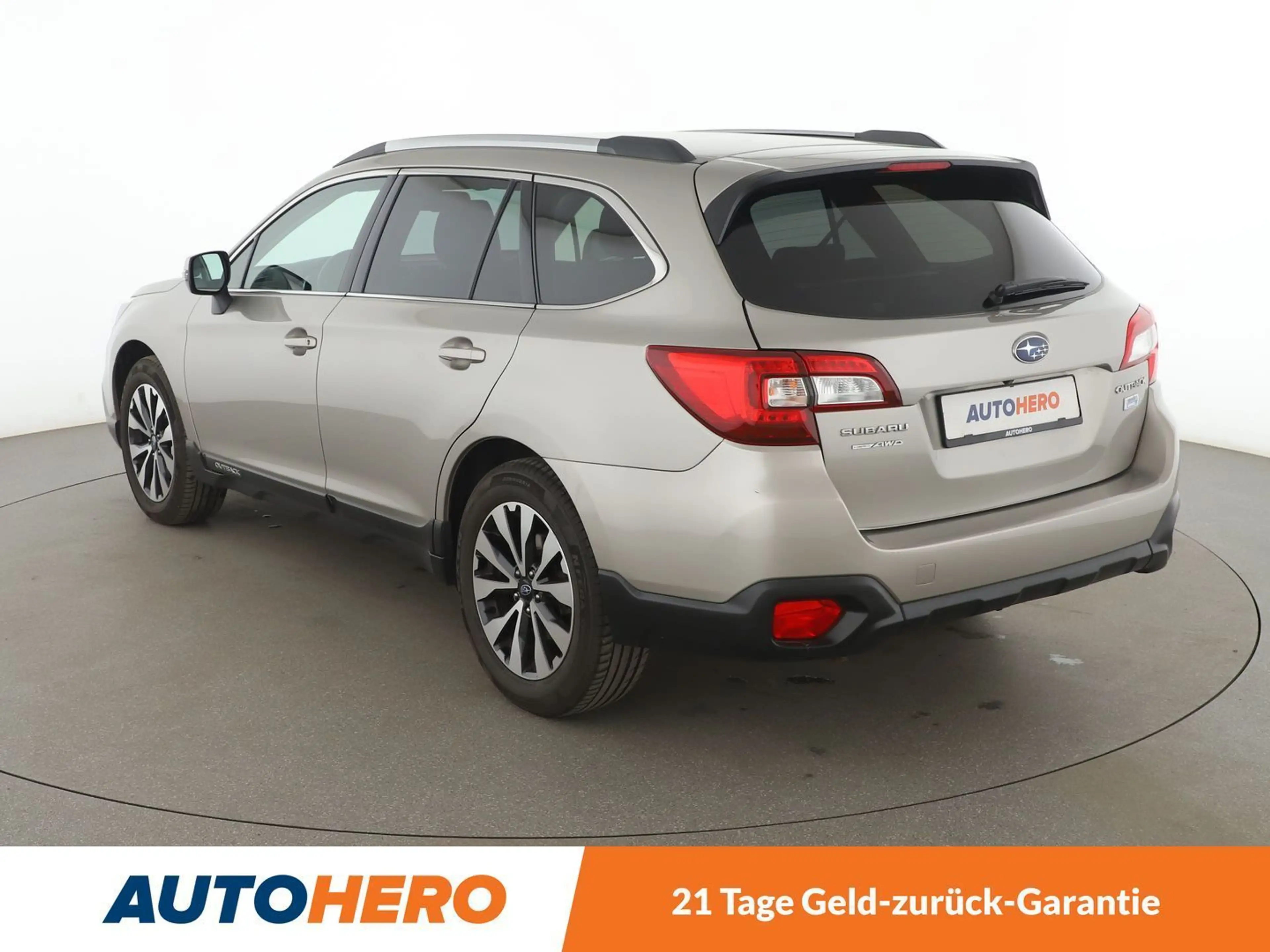 Subaru OUTBACK 2.0 Diesel Sport Aut*NAVI*LED*ACC*CAM*SHZ* — photo 4