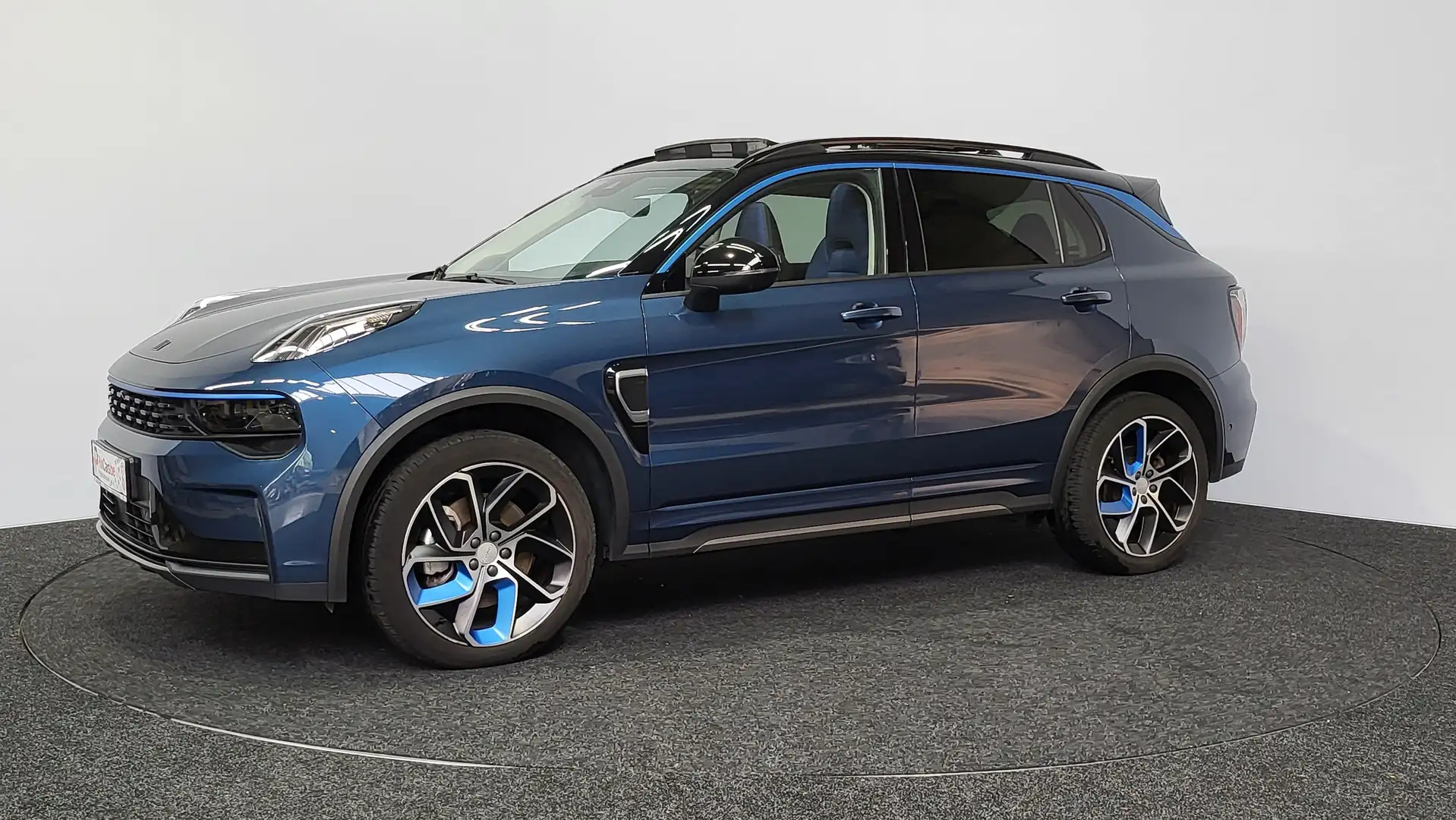 Lynk & Co 01 1.5 Turbo PHEV ~ 360 ~ Pano ~ Full ~ Top Deal Blauw - 1