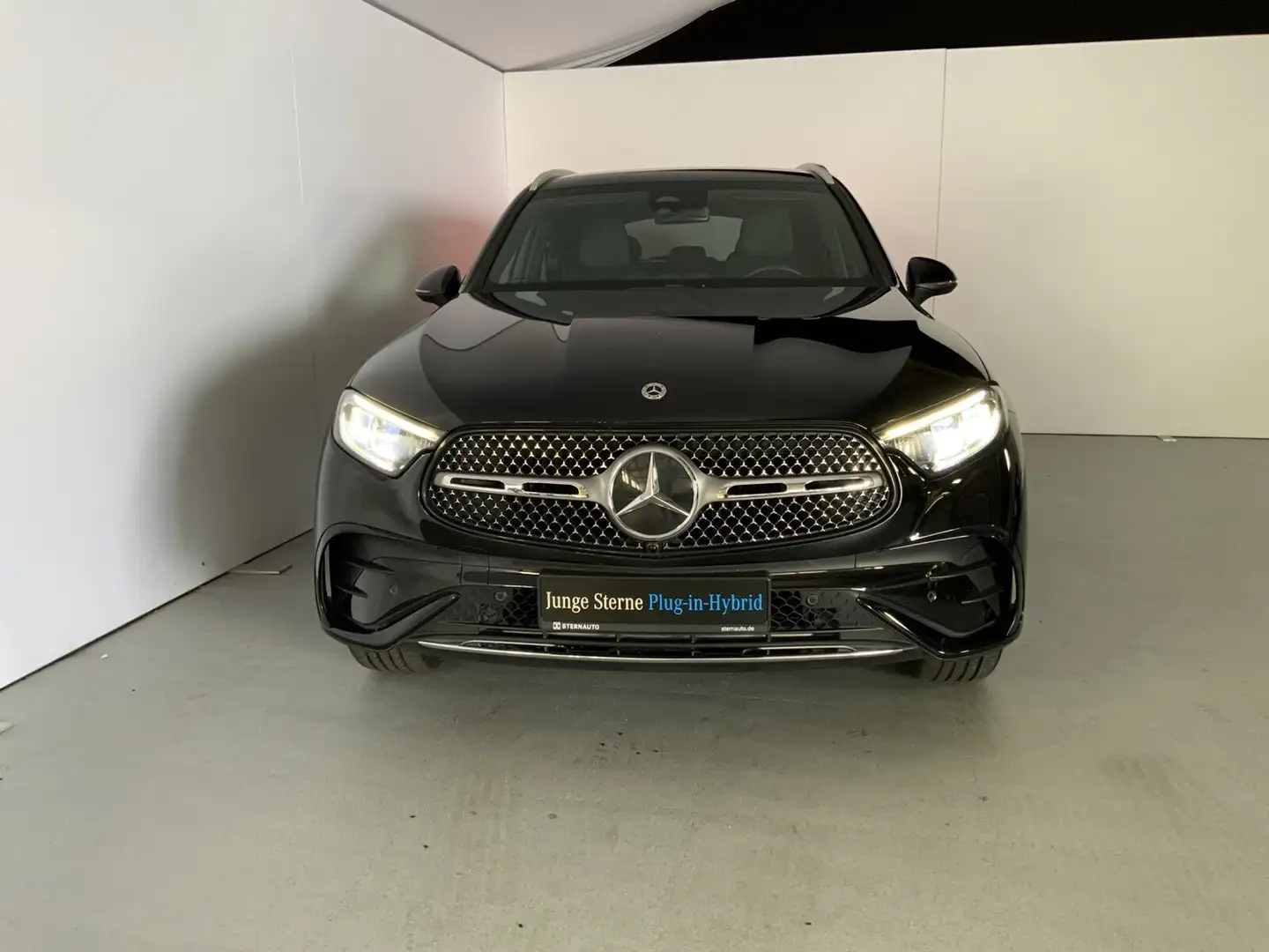 Mercedes-Benz GLC 300 GLC 300 e 4M AMG AIRM Hinterachslenkung Keyless Noir - 2