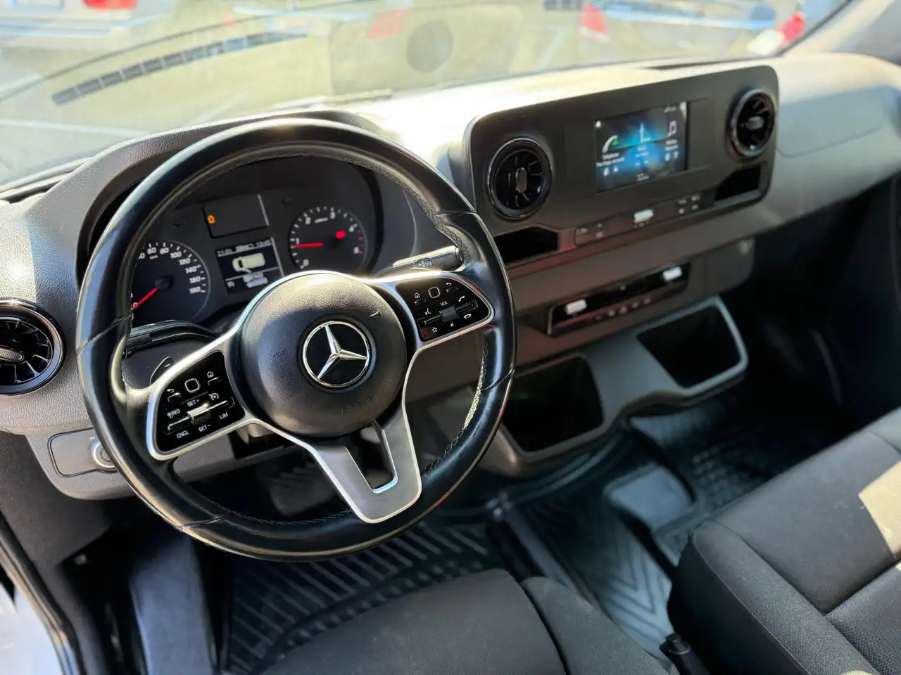Mercedes-Benz Sprinter 7