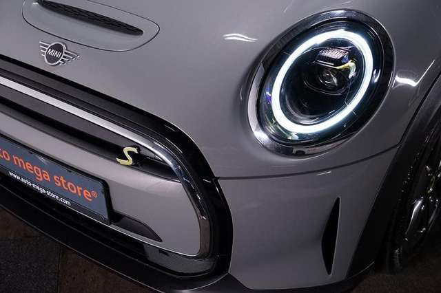 MINI Cooper SE Electric Collection LED/Navi/WPU/PDC