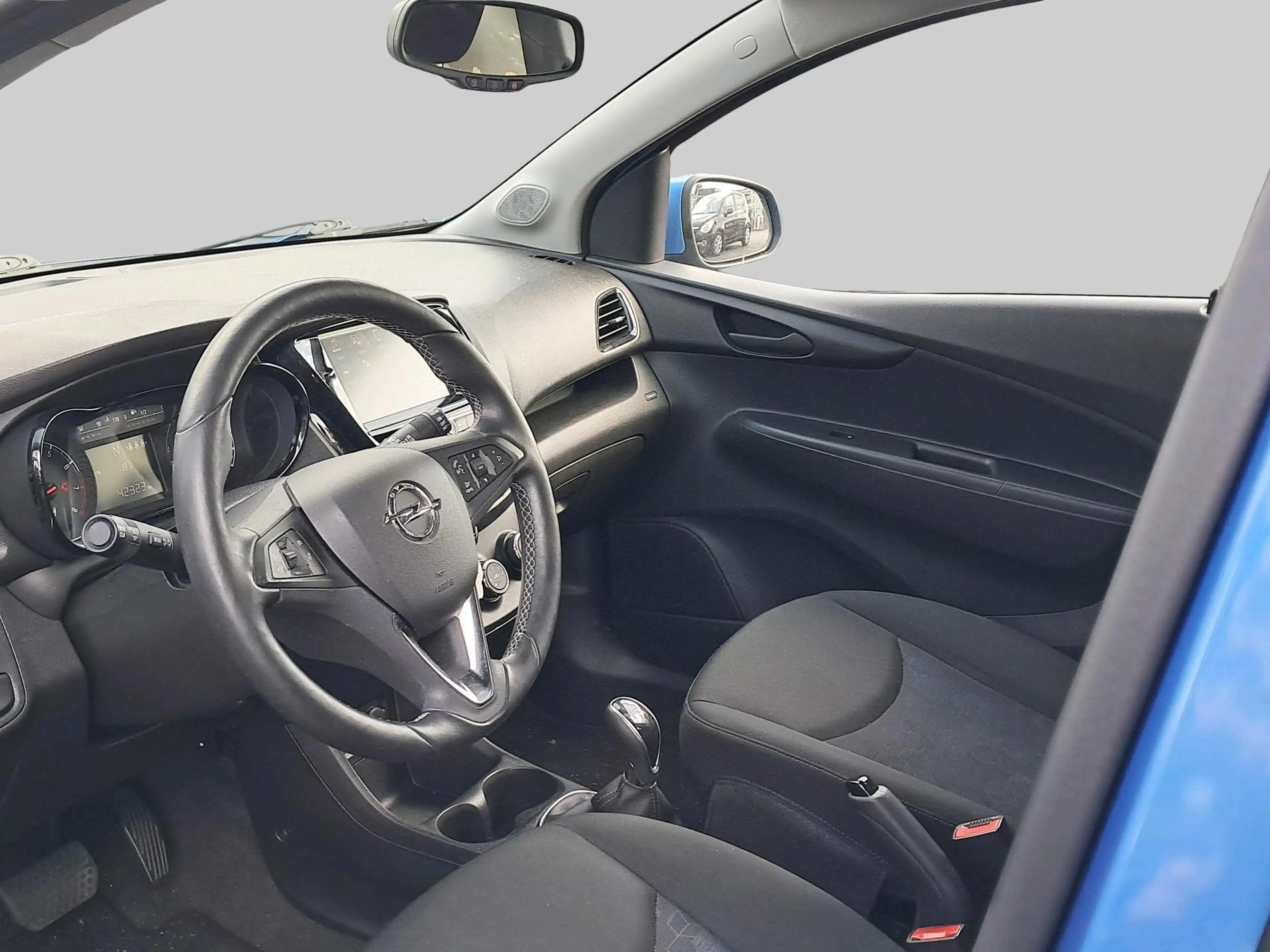 Opel Karl 1.0 Rocks Online Edition — photo 12