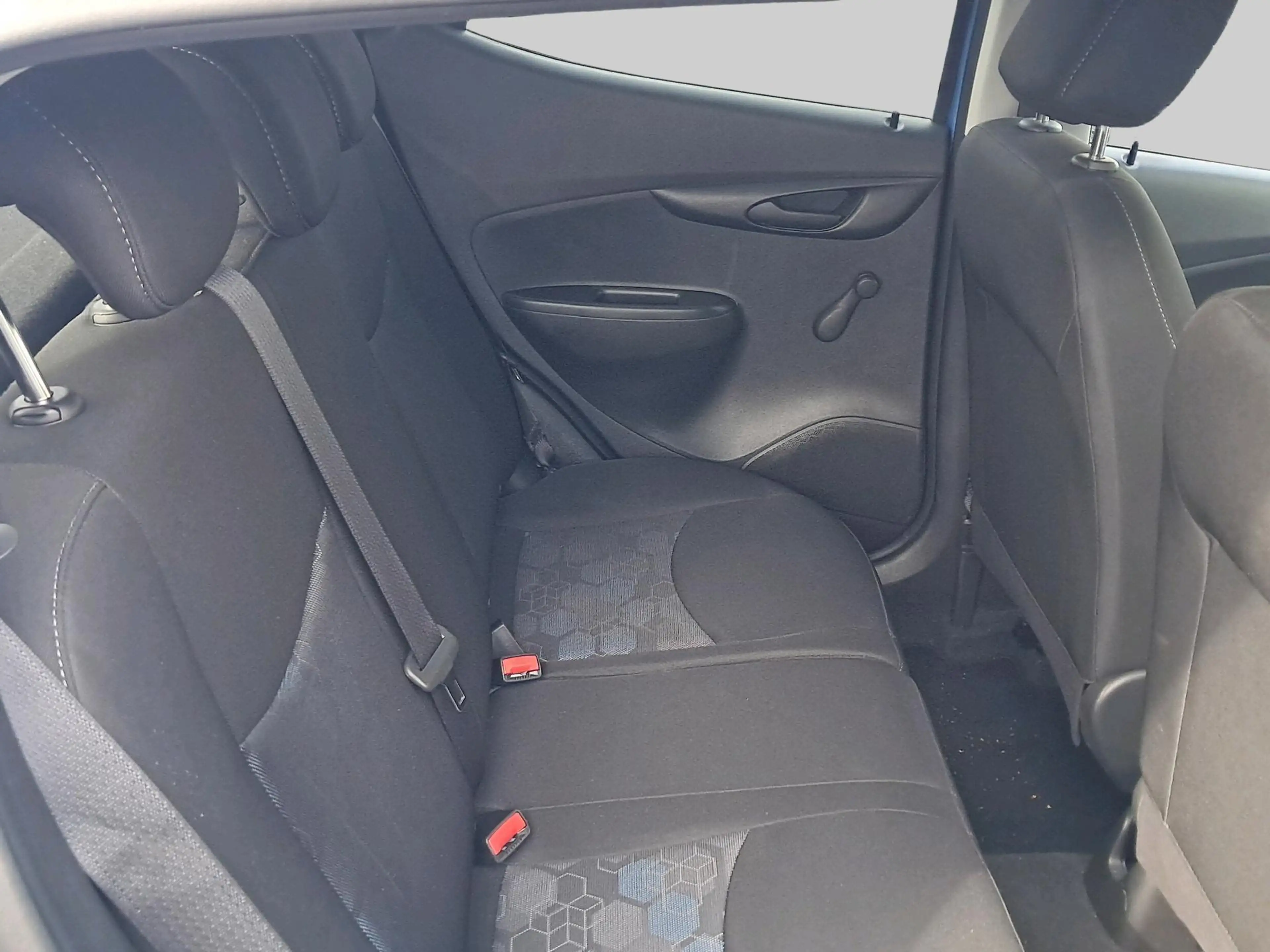 Opel Karl 1.0 Rocks Online Edition — photo 14