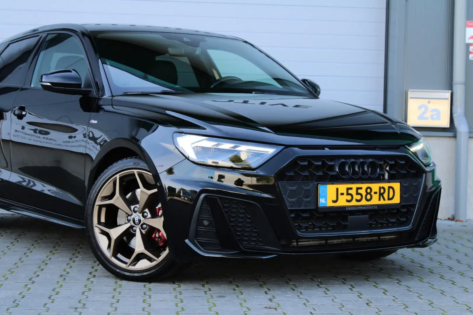 Audi A1 Sportback 40 TFSI S-LINE | S-TRONIC | KEYLESS | PD Noir - 2