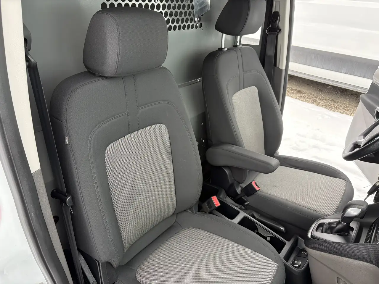 Ford Transit Connect снимка Ford Transit Connect