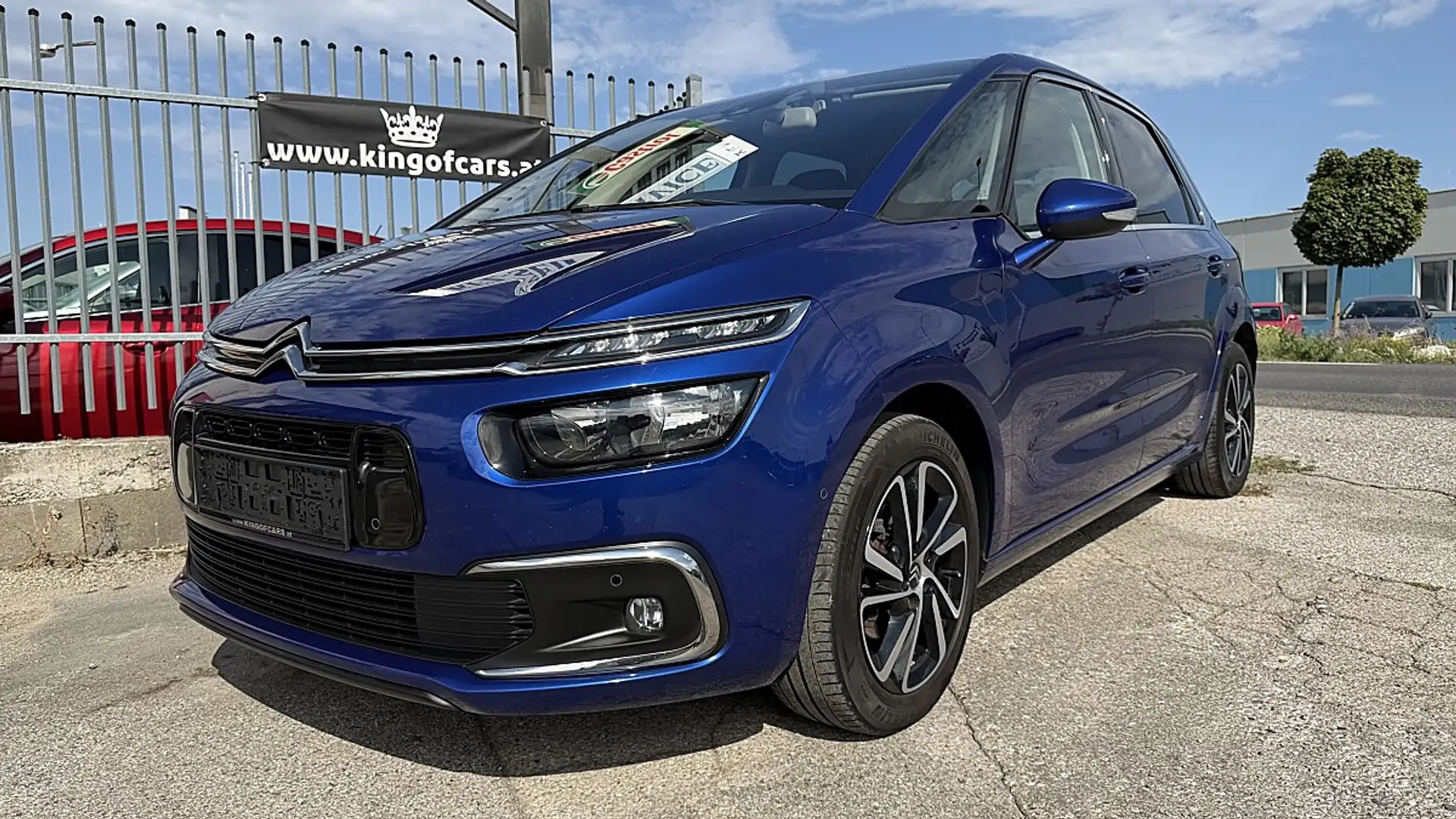 Citroen C4 SpaceTourer C4 Spacetourer 1,6 Blue HDi S&S EAT6 Shine Blau - 1