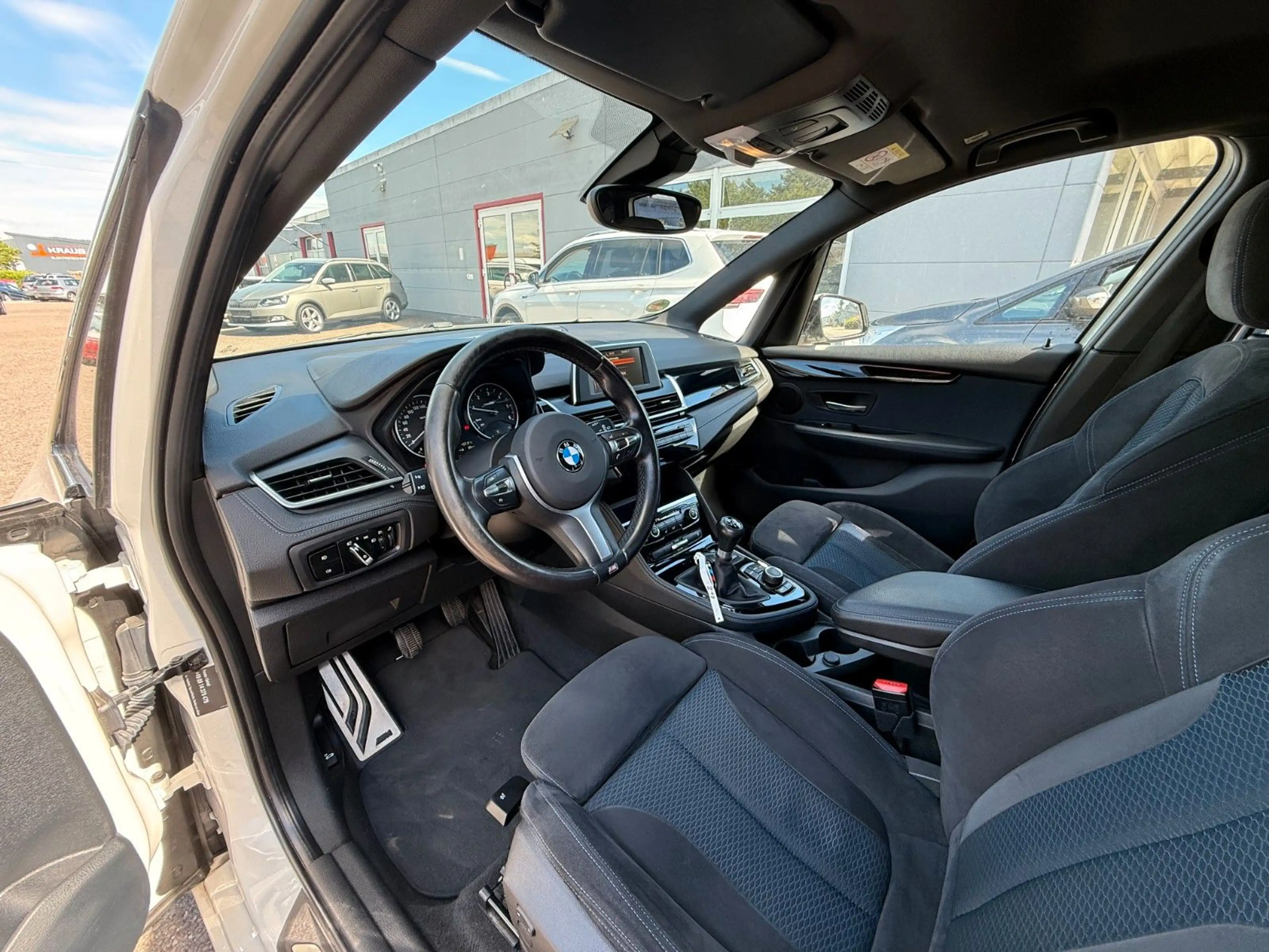 BMW 214 -M Sportpaket — photo 13