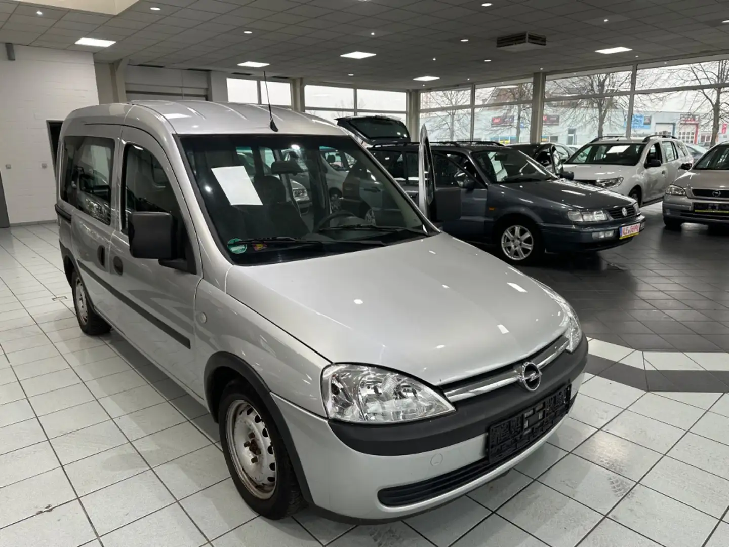 Opel Combo Combi Argintiu - 1
