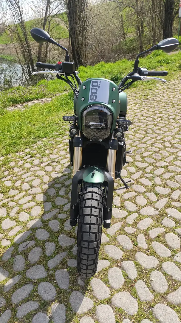 Benelli Leoncino 800 Trail zelena - 2
