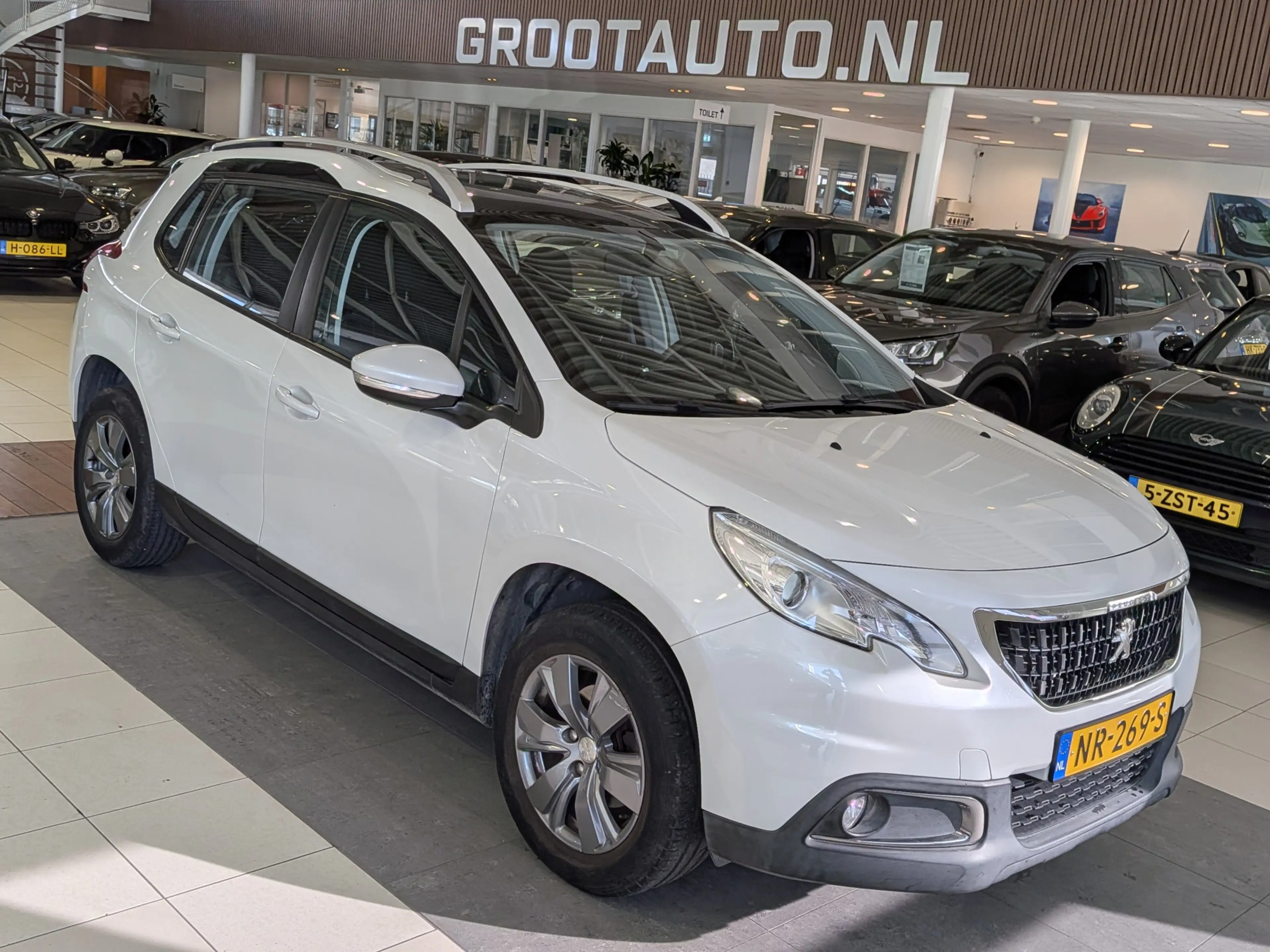 Peugeot 2008 1.2 PureTech Blue Lion Panoramadak, Airco, Cruise