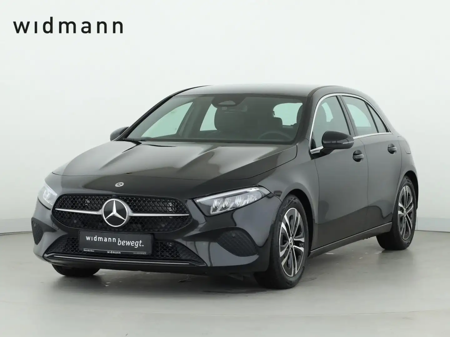 Mercedes-Benz A 180 Kompaktlimousine W-Paket PDC SHZ LED Navi Schwarz - 1