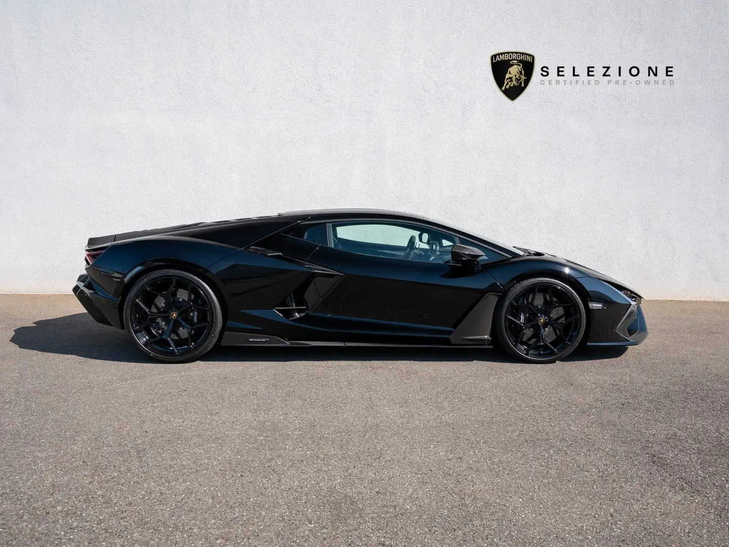 Lamborghini Revuelto V12 MY25 CARBON  CORSA-TEX PASSENGER-DISPLAY FULL- Чёрный - 2