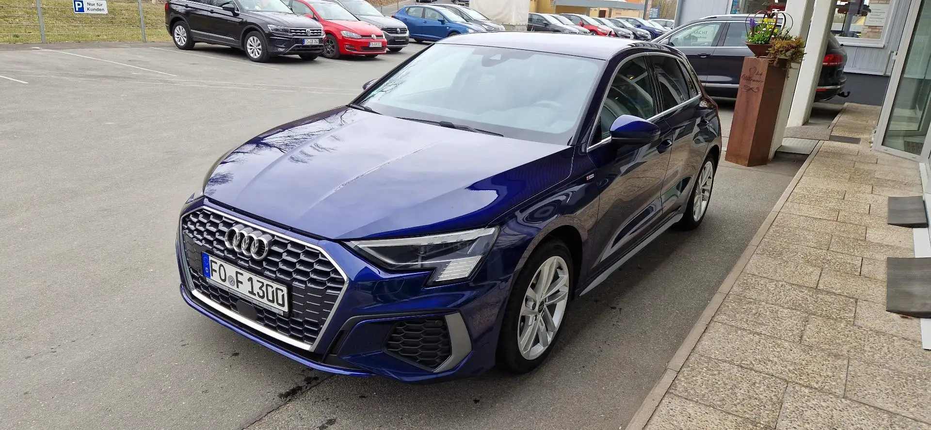 Audi A3 Sportback S line 35TFSI Navi Matrix Blau - 1