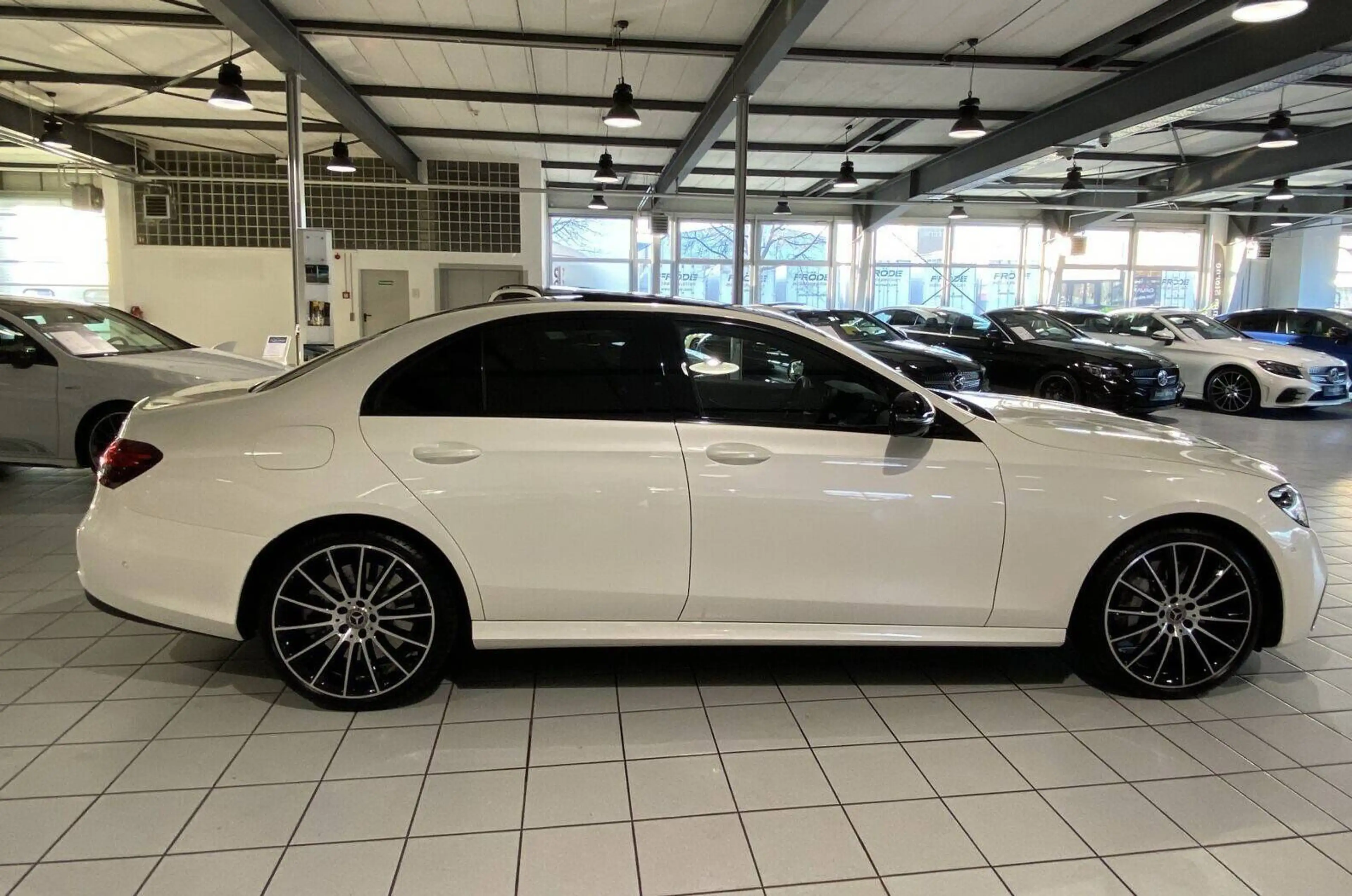 Mercedes-Benz E 450 E 450 4Matic (213.059) — photo 3
