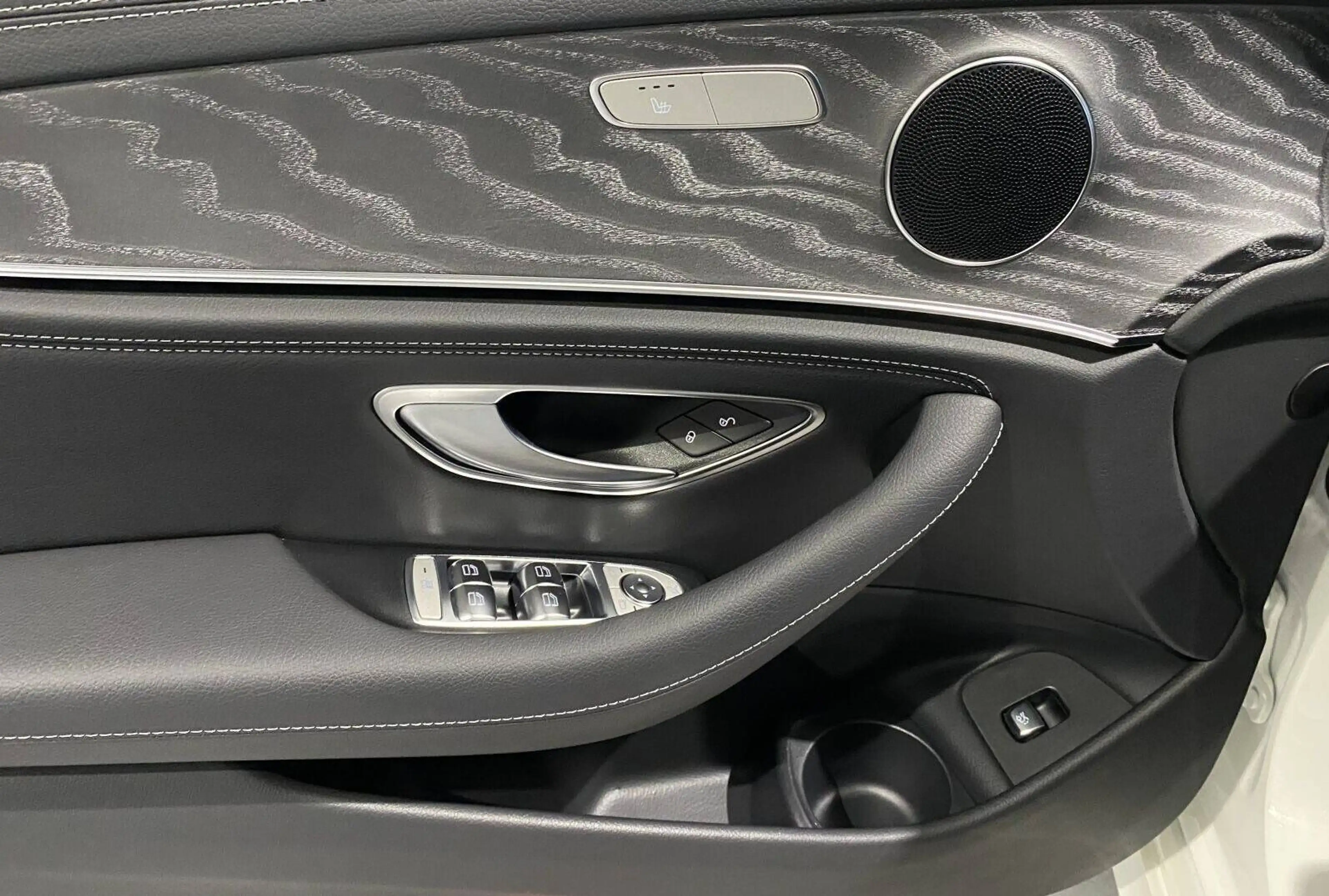 Mercedes-Benz E 450 E 450 4Matic (213.059) — photo 12