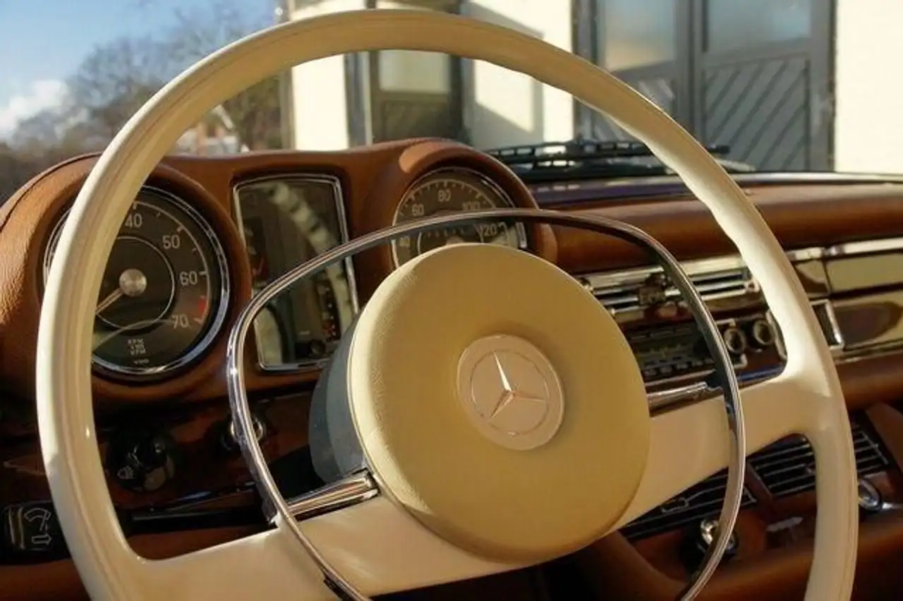 Mercedes-Benz 280 SE 3.5 Liter - top gepflegt, foto 11
