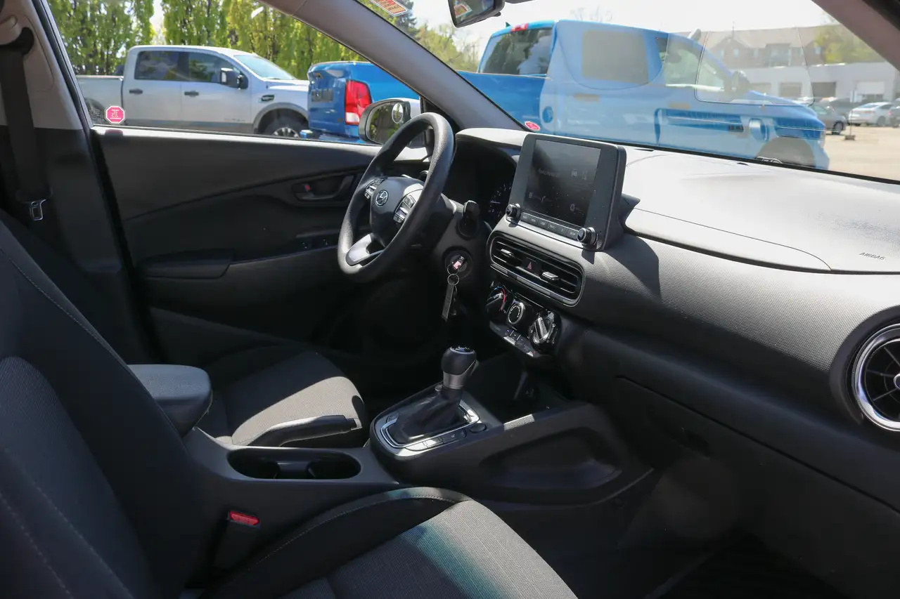 Hyundai KONA снимка Hyundai KONA