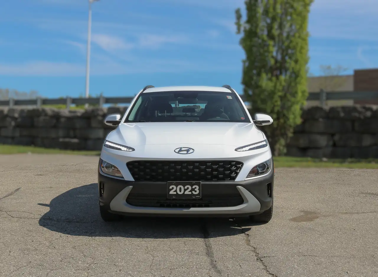 Hyundai KONA снимка Hyundai KONA