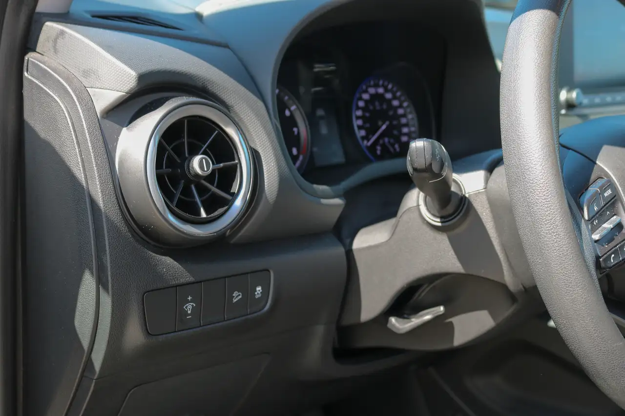 Hyundai KONA снимка Hyundai KONA