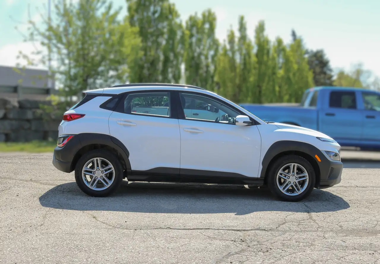 Hyundai KONA снимка Hyundai KONA