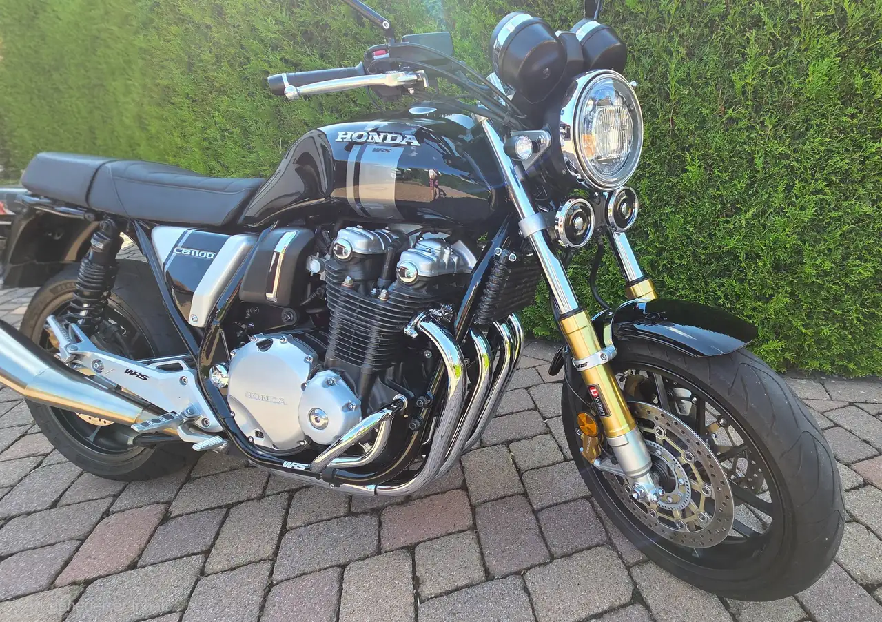 Honda CB 1100
