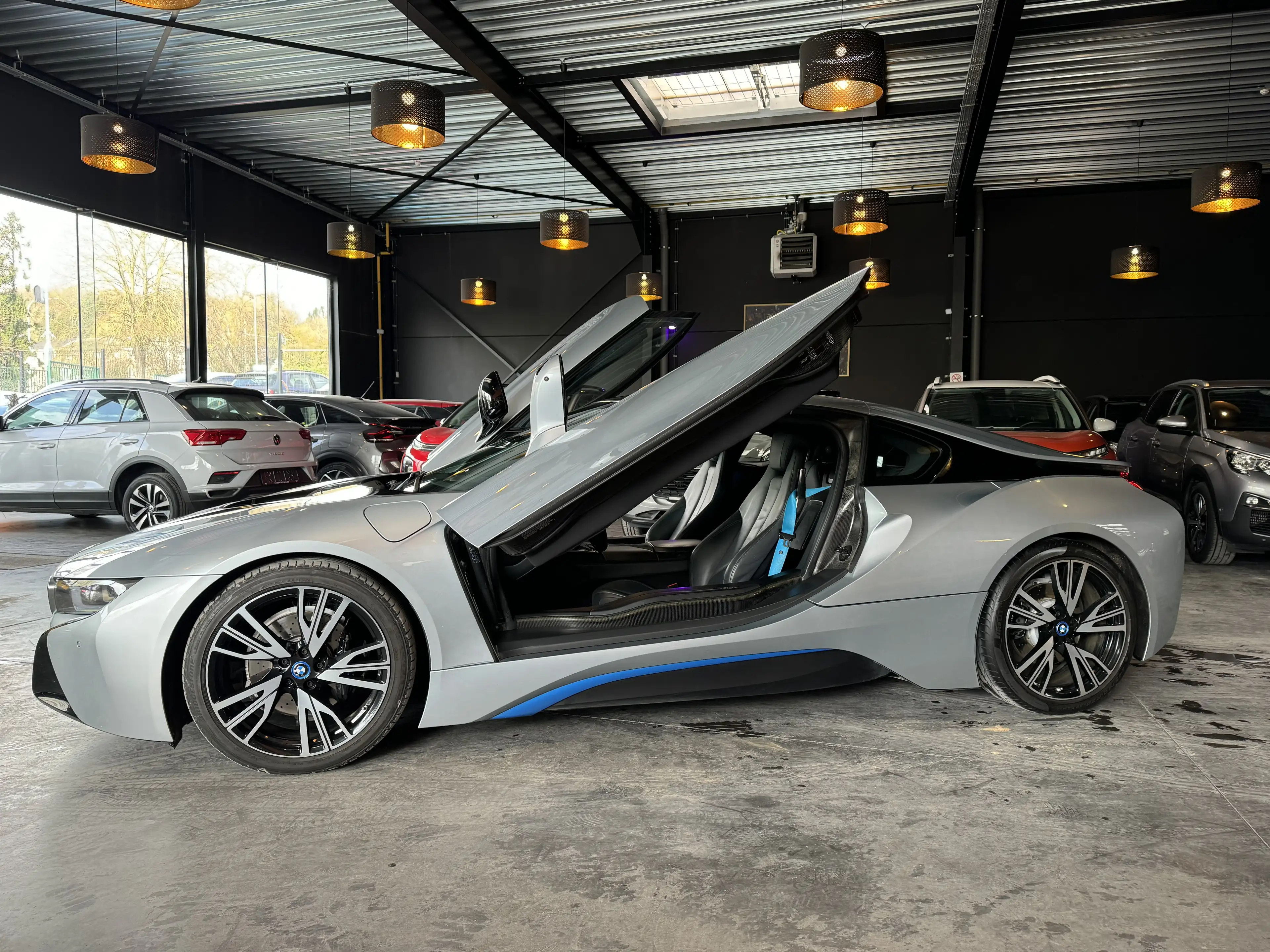 BMW i8 1.5 TURBO 231CV + E-96KW 131CV - CARBON/ALU - FULL — photo 8