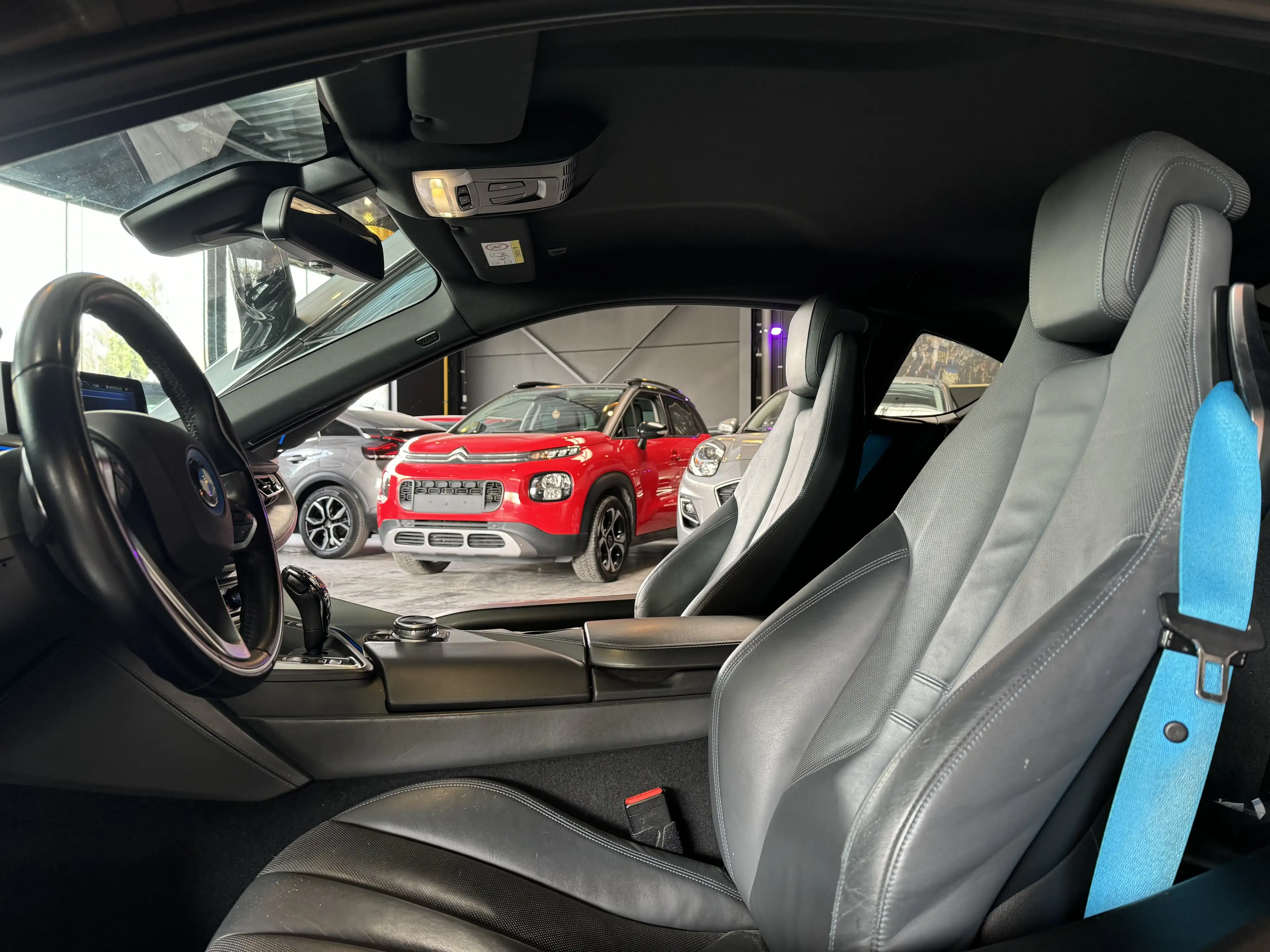 BMW i8 1.5 TURBO 231CV + E-96KW 131CV - CARBON/ALU - FULL — photo 9