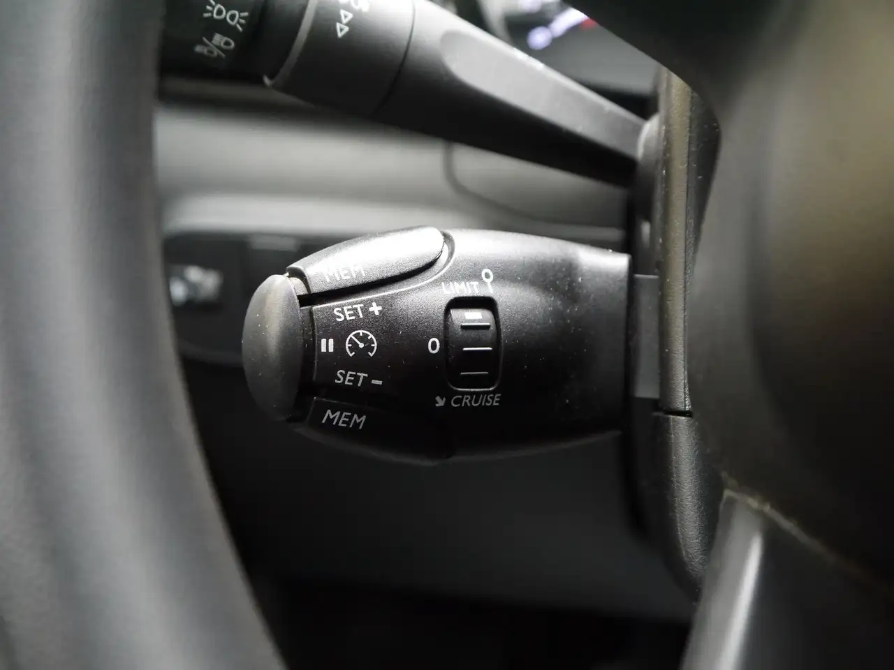 Citroen C3 BlueHDi 100 S&S Shine N1 AUTOCARRO 16