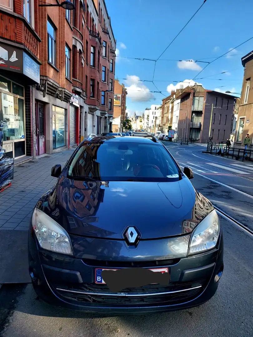 Renault Megane 1.5 dCi Privilège FAP Bleu - 1