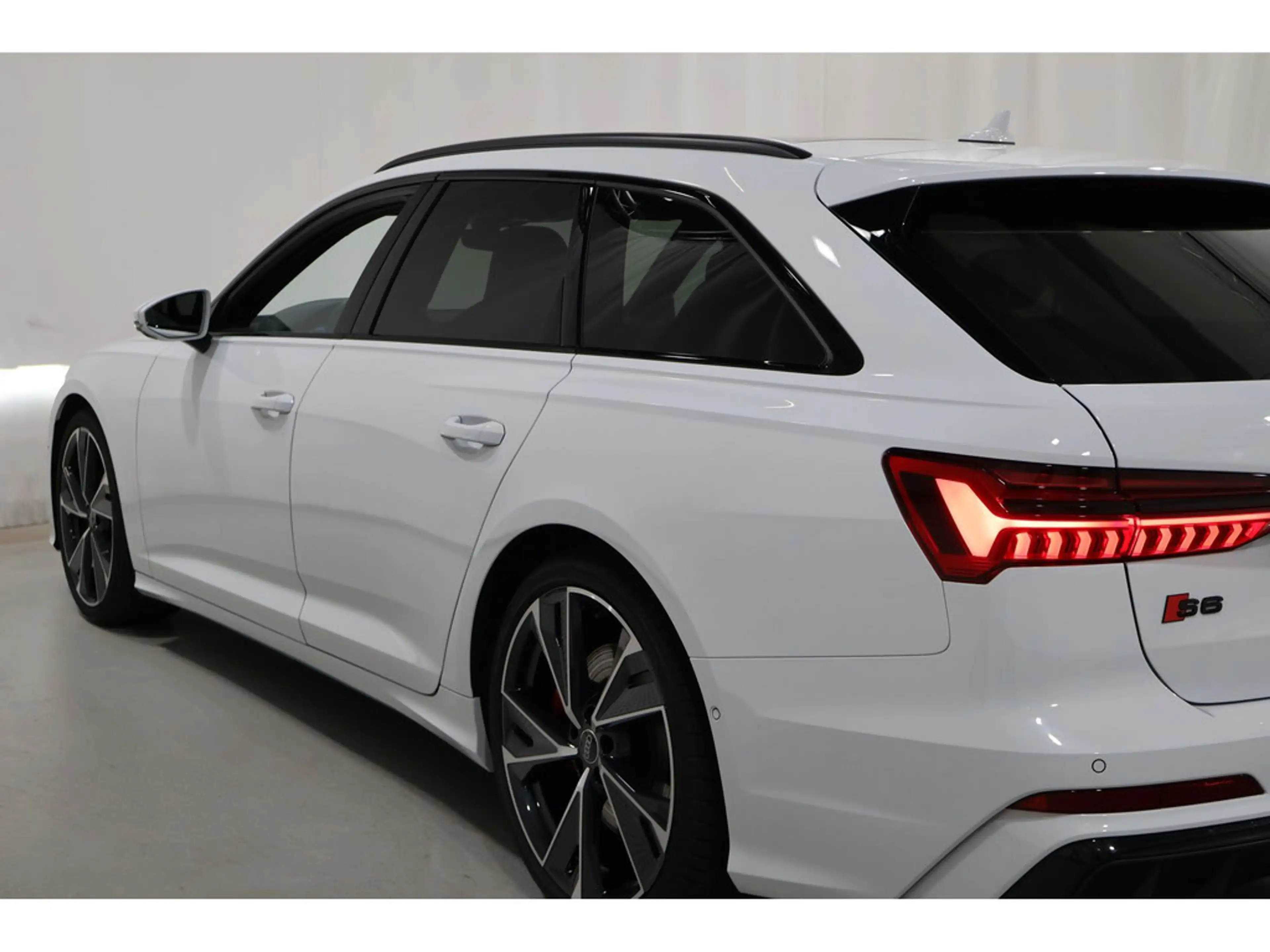 Audi S6 Avant 3.0 TDI quattro B&O*Pano*LED — photo 15