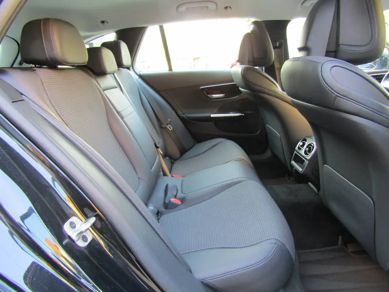 Mercedes-Benz C-Class D MHEV AUTO 163 CV, LUCI AMBIENTE,FARI LED, TELECAMERA, миниатюра 17