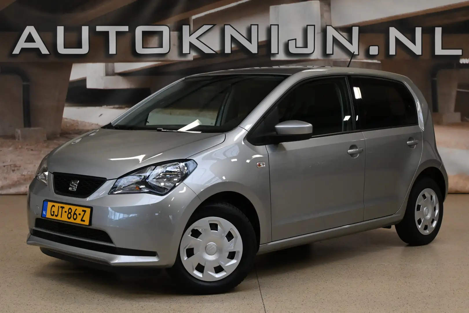 SEAT Mii 1.0 60pk Style | Stoelverwarming | All season band Gris - 2