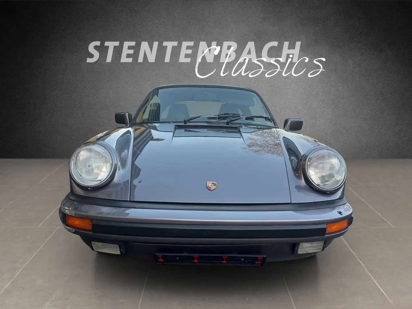 Porsche 911 3.2 Cabrio Grau - 2