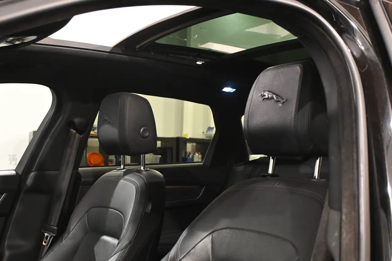 Jaguar F-Pace 2.0 D165 NEW MODEL / NOUVEAU MODELE / BLACK EDITION / R-SPORT / CAMERA, миниатюра 13