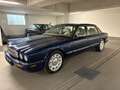 Jaguar Daimler X308 Super V8 LWB**ALLE SERVICES**2.HD** Bleu - thumbnail 1