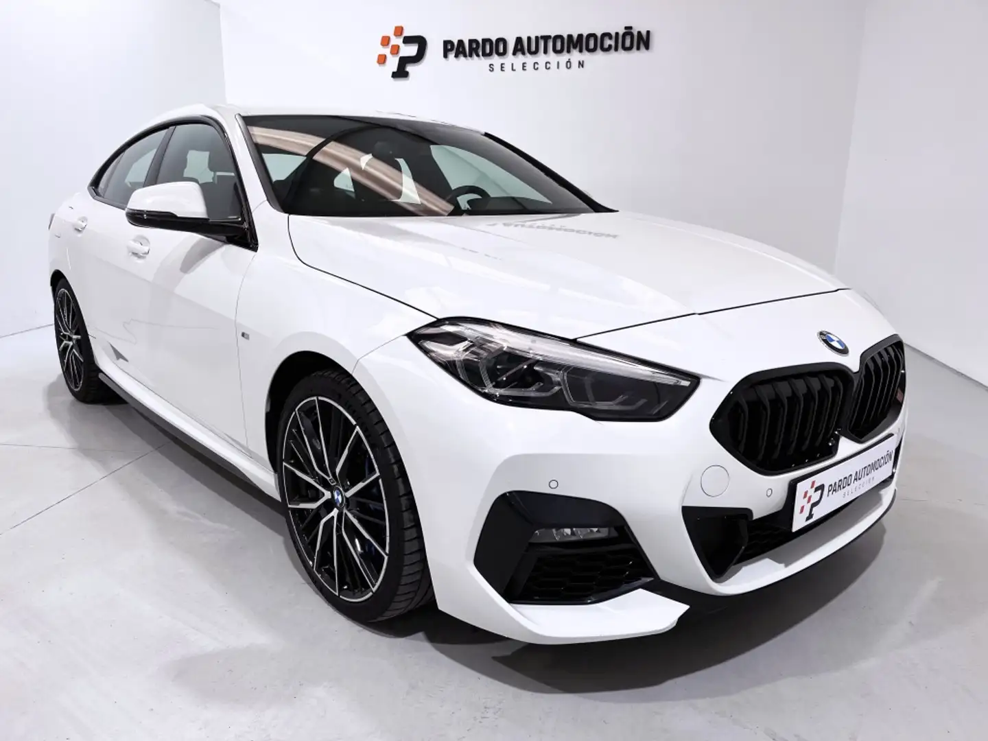 BMW 218 218d Gran Coupé Blanc - 1
