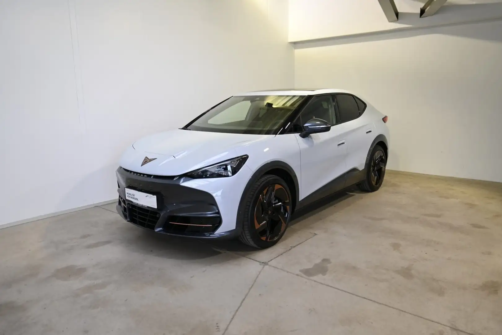 CUPRA Tavascan VZ Adrenaline 4Drive250kW/340PS Silber - 1