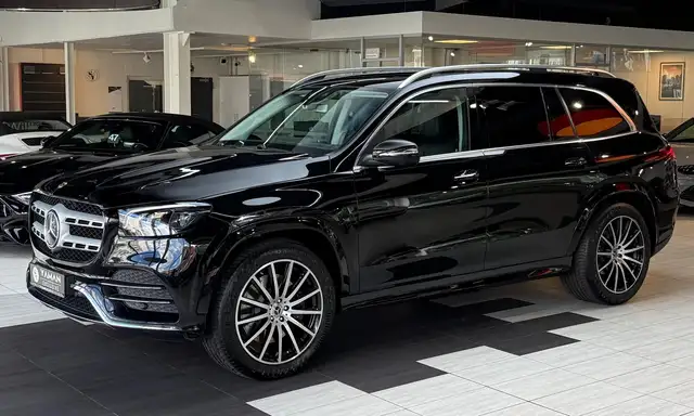 Mercedes-Benz GLS Class view 2