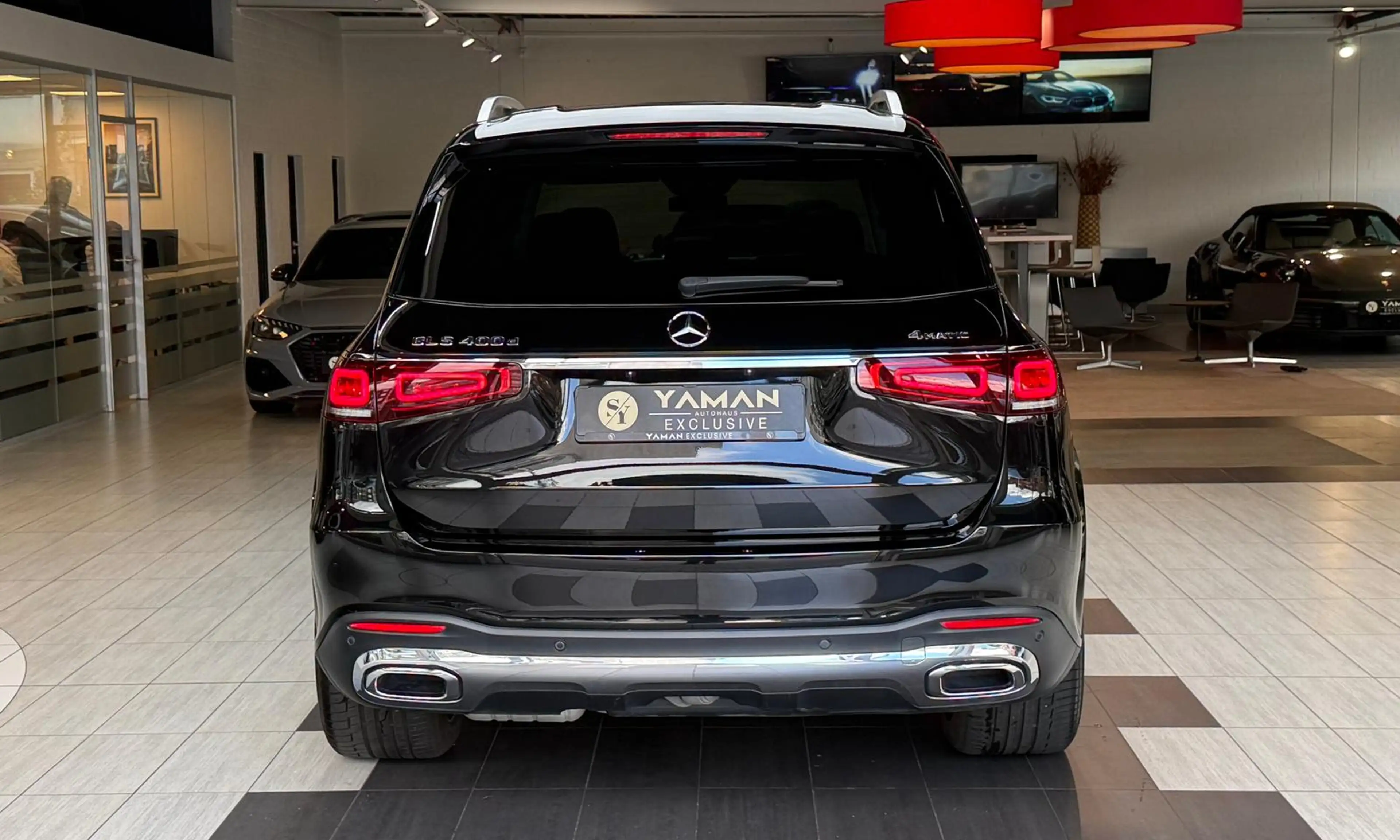 Mercedes-Benz GLS 400 4M*AMG*E-Aktive*Pano*HuD*Burm.*StHzg* — photo 7